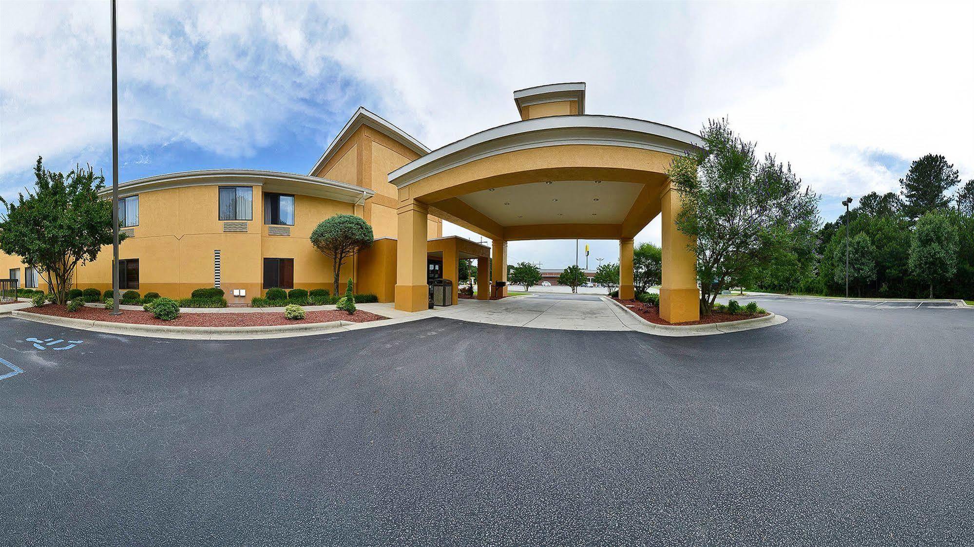 Quality Inn Warsaw I-40 Extérieur photo